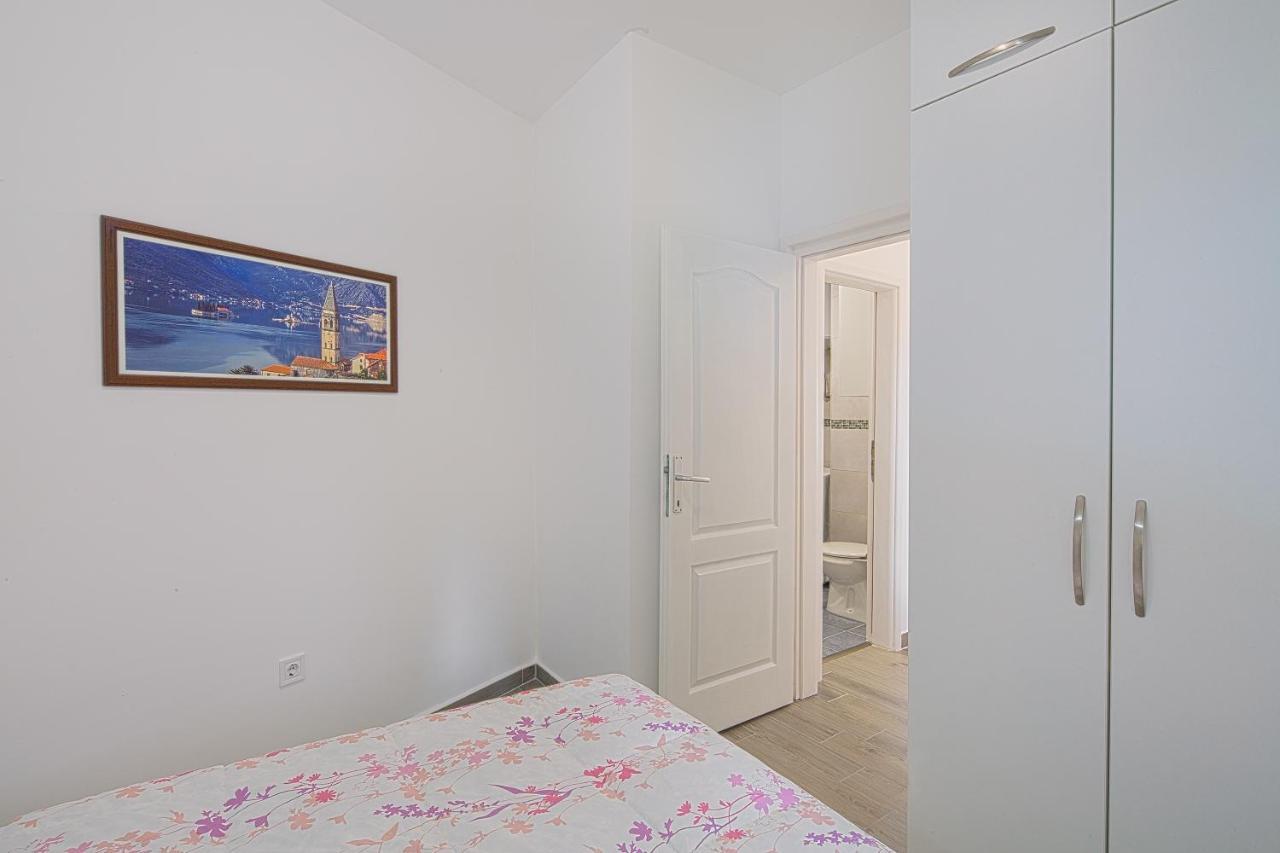 Apartment Kotor Bay Exterior foto